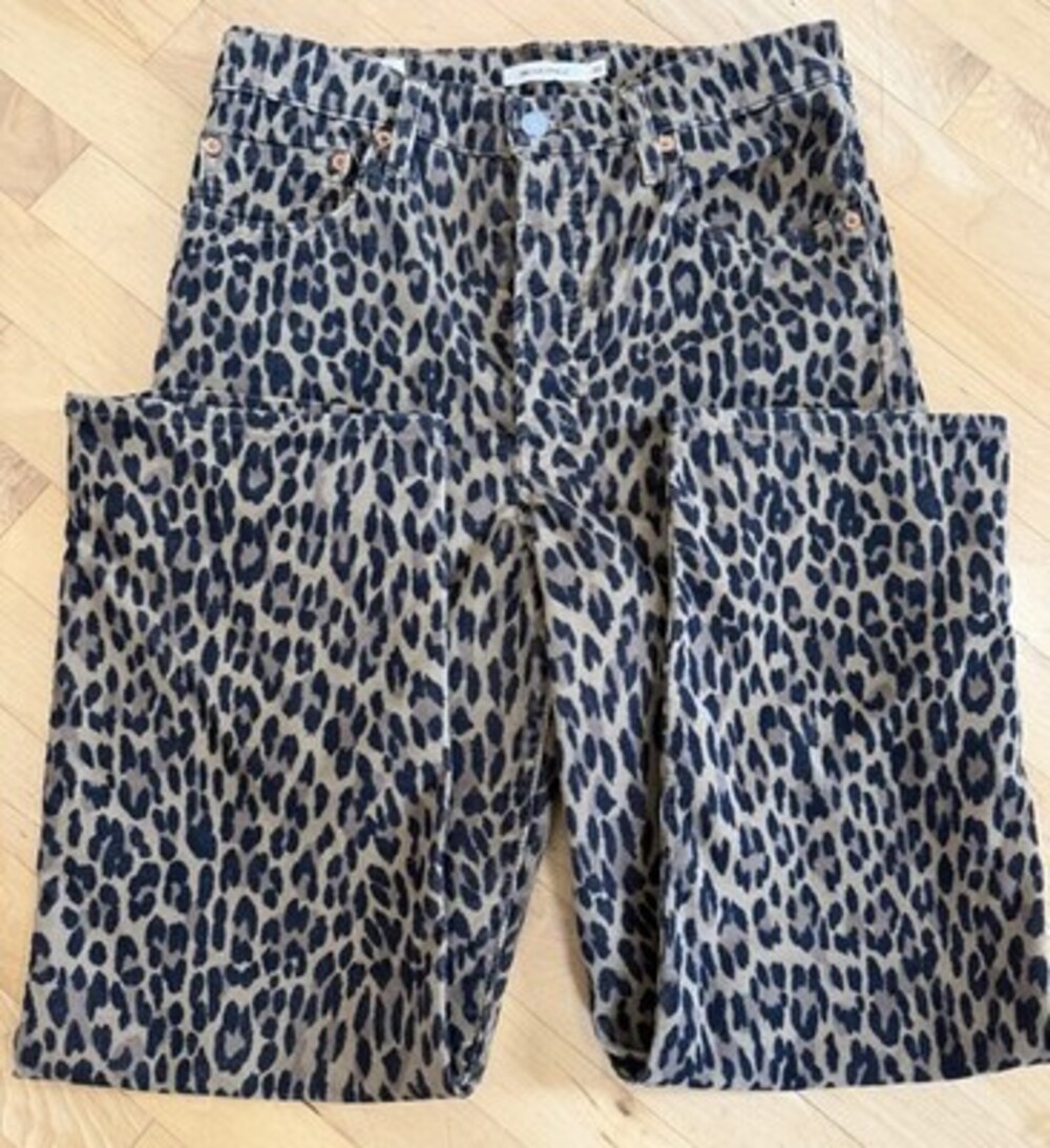 Levi's Premium Ribcage Straight Leopard Print Corduroy Pants Wide Leg Size 30